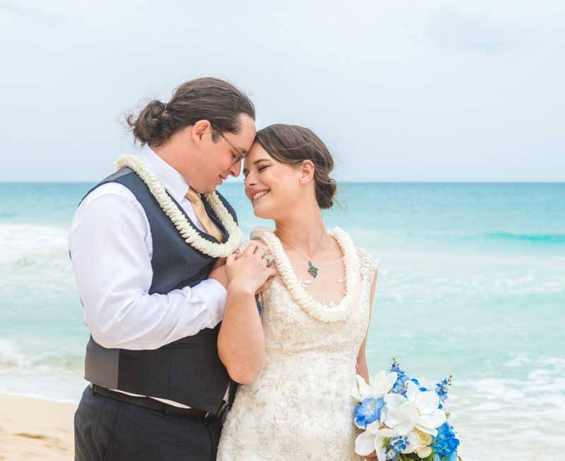 Hawaiian Leis Gallery - Weddings of Hawaii - Hawaii Weddings at Their Best!